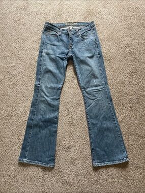 Abercrombie & Fitch Madison Women's Medium Wash Flared Jeans